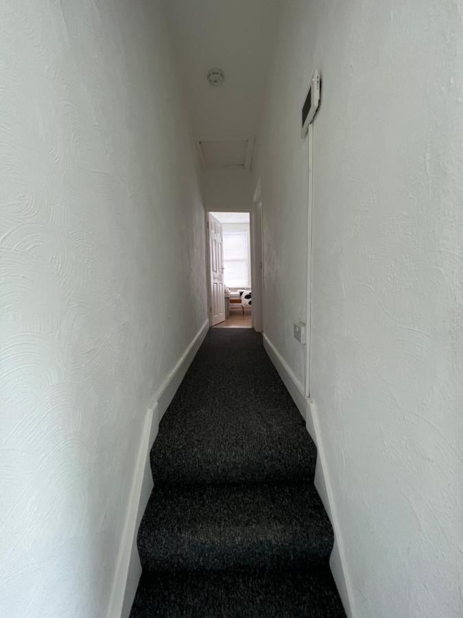 Private In Victorian House, Forest Hill, Gasthof *